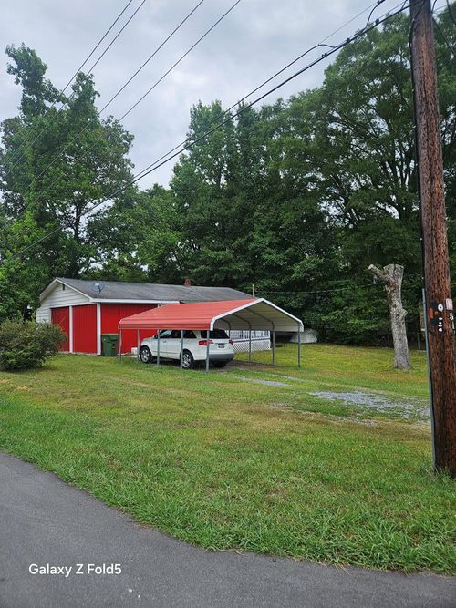 735 W Fort Place Street, Chatsworth, GA, 30705 | Card Image