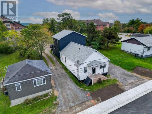 34 Huron Ave, Blind River, ON, P0R1B0 | Card Image