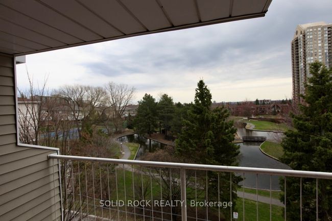 403 - 250 Brittany Dr, Condo with 3 bedrooms, 1 bathrooms and null parking in Ottawa ON | Image 29