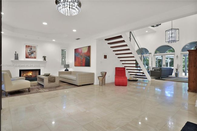 2115 Country Club Prado, House other with 4 bedrooms, 5 bathrooms and null parking in Coral Gables FL | Image 5