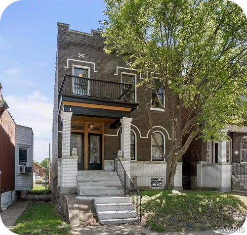 3520 S Compton Ave, Saint Louis, MO, 63118-3607 | Card Image
