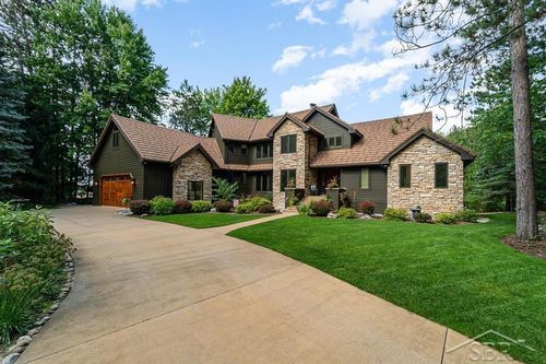 725 Edenville Lake Rd, Hope, MI, 48628-9799 | Card Image
