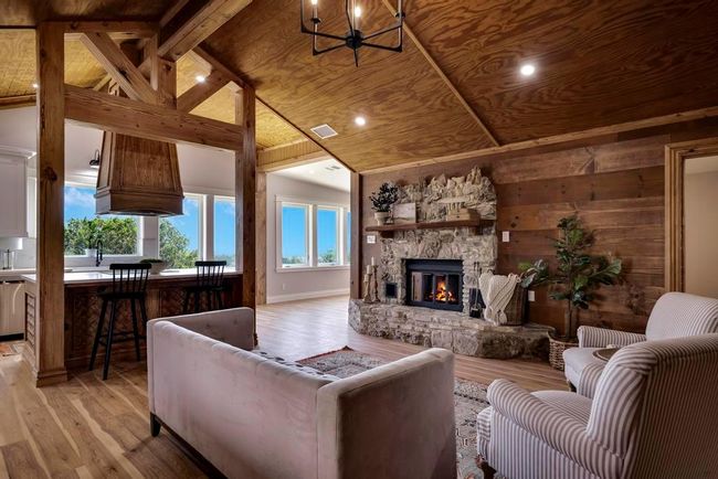 111 Stoney Hills Rd, Home with 4 bedrooms, 3 bathrooms and 2 parking in Center Point TX | Image 14