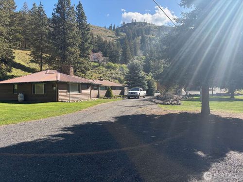 15551 State Route 410, Naches, WA, 98937-9429 | Card Image