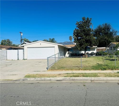  14th Street, Highland, CA, 92346 | Card Image