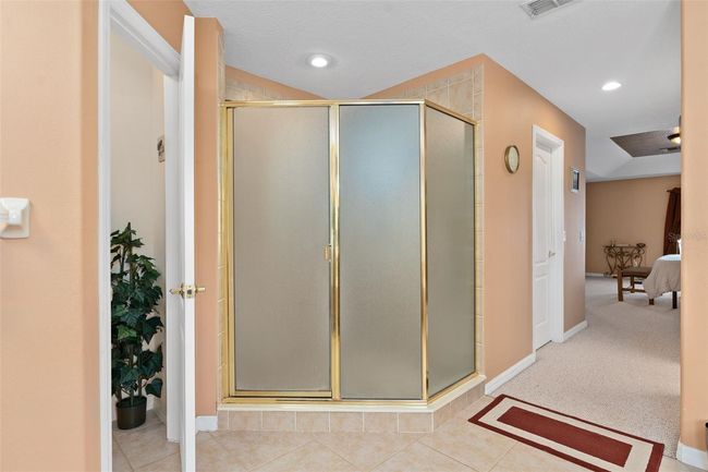 Owners Bathroom 4 | Image 26