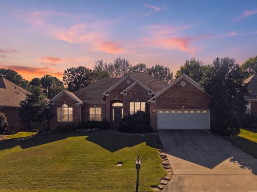 4815 Dover Ln, Conway, AR, 72034-5017 | Card Image