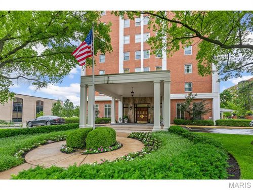apt-10a-710 S Hanley Rd, Clayton, MO, 63105-2654 | Card Image
