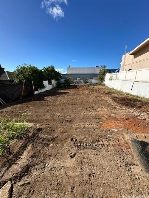 1148 2nd Ave, Honolulu, HI, 96816-5818 | Card Image