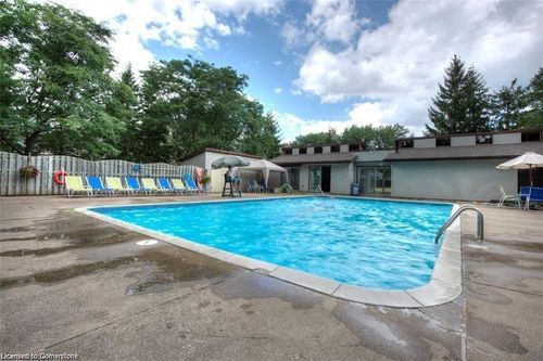3-30 Green Valley Dr, Kitchener, ON, N2P1G8 | Card Image
