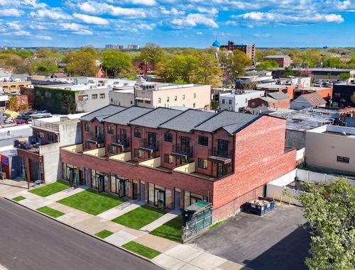 150-26 12th Road, New York, NY, 11357 | Card Image