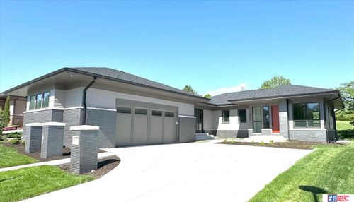 6500 Windflower Rd, Lincoln, NE, 68521-9007 | Card Image