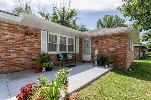 1256 S Pecos Ave, COLUMBIA, MO, 65201-9048 | Card Image