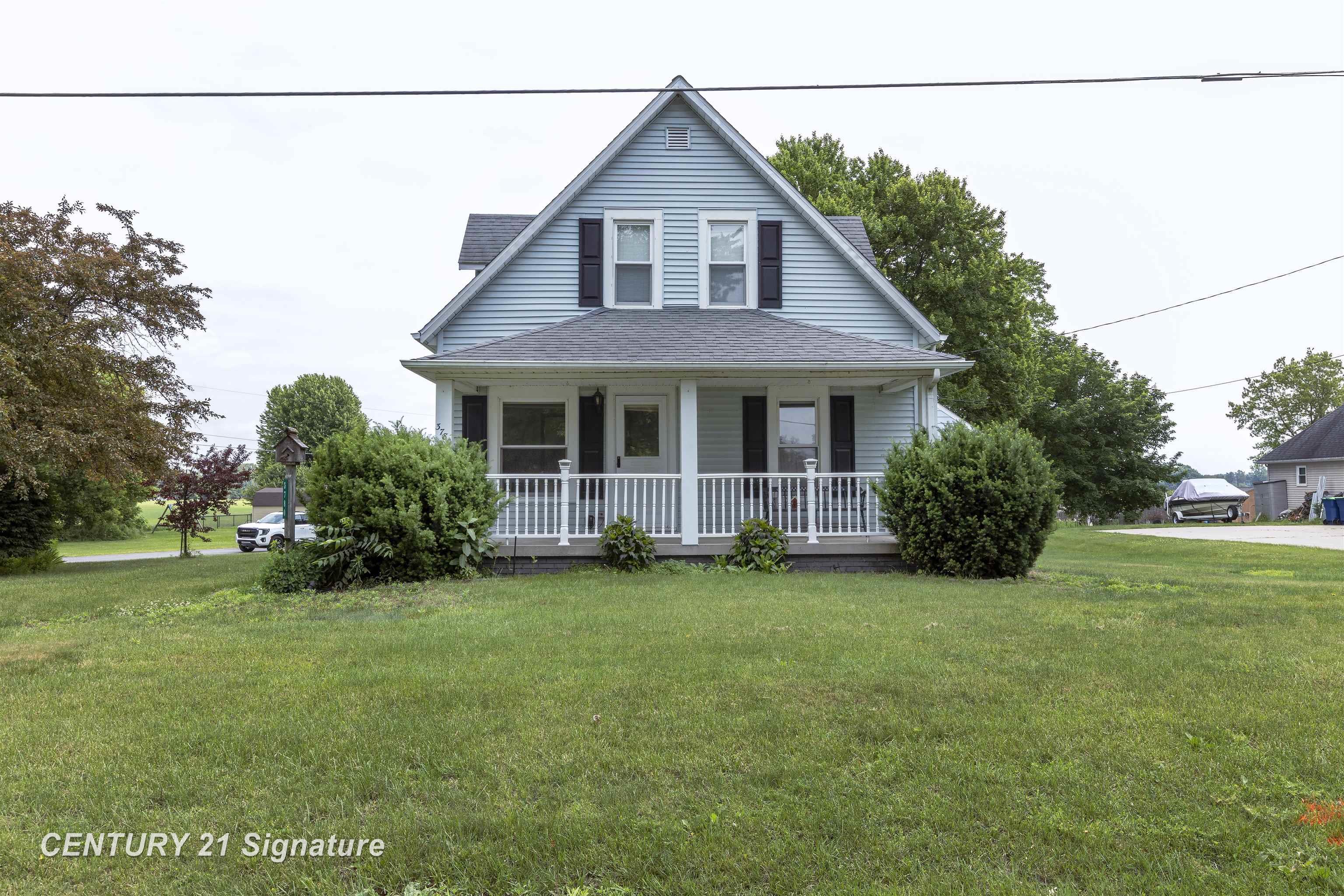 Thomas Rd, Freeland, MI 48623