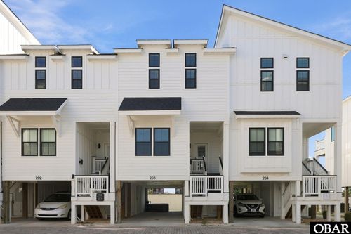 902 S Virginia Dare Trl, Kill Devil Hills, NC, 27948-7742 | Card Image