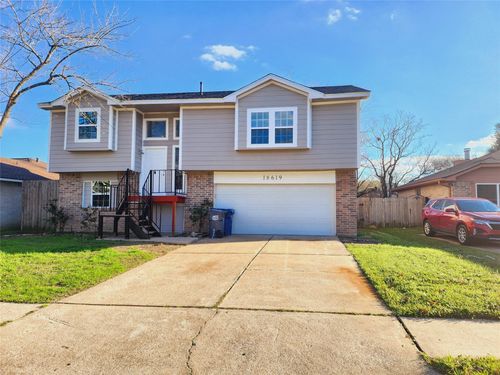 18619 Haughland Dr, Cypress, TX, 77433-1309 | Card Image