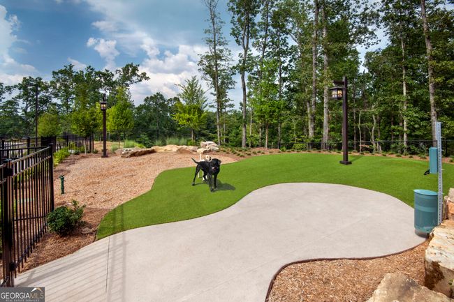 APT-1212 - 1520 Laurel Crossing Pkwy, Condo with 3 bedrooms, 2 bathrooms and 2 parking in Buford GA | Image 15