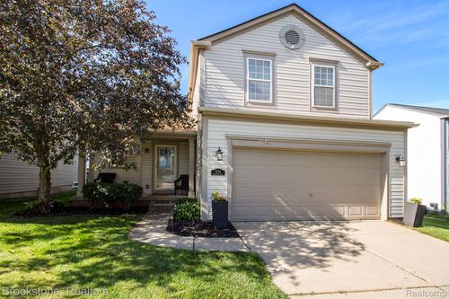 5079 Whispering Glen Trl, Holly, MI, 48442-9357 | Card Image