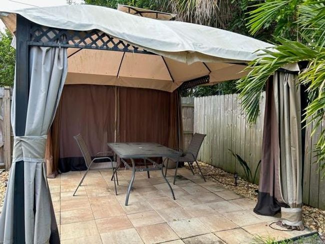 1473 Ne 48 Th St, House other with 3 bedrooms, 2 bathrooms and null parking in Pompano Beach FL | Image 39