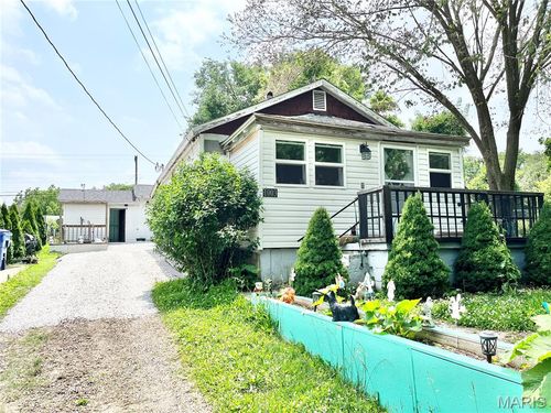 1003 W Ellis St, Salem, MO, 65560-2029 | Card Image