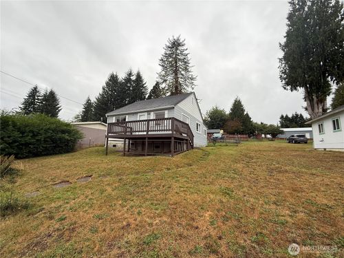1132 Fowler St, Raymond, WA, 98577-4616 | Card Image