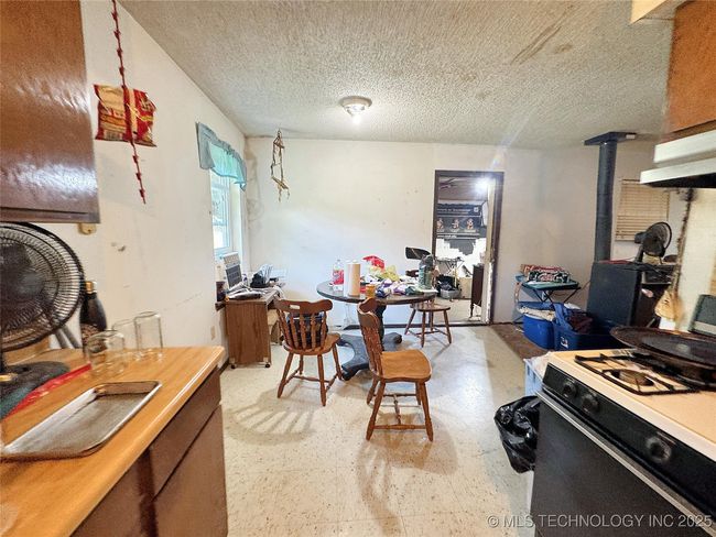 18781 S 526 Rd, House other with 3 bedrooms, 1 bathrooms and null parking in Tahlequah OK | Image 25