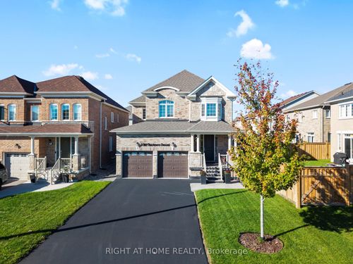 4 Bill Hutchinson Cres, Bowmanville, ON, L1C7E1 | Card Image
