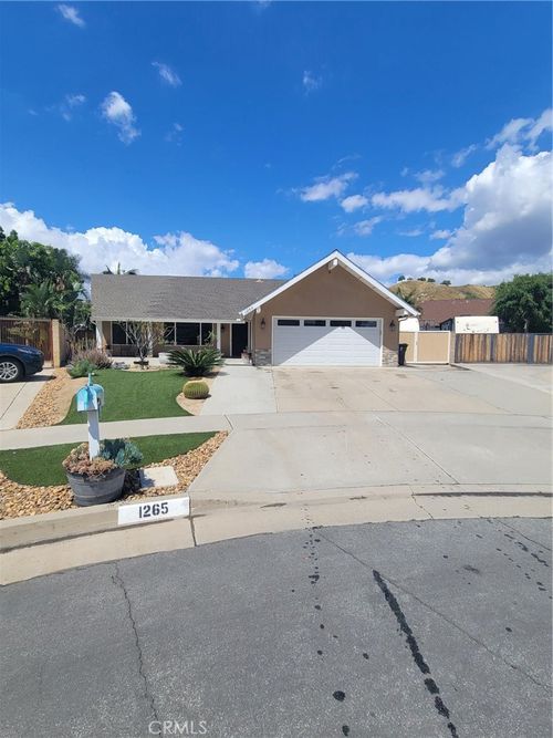 1265 N Potomac Cir, Anaheim, CA, 92807-2420 | Card Image