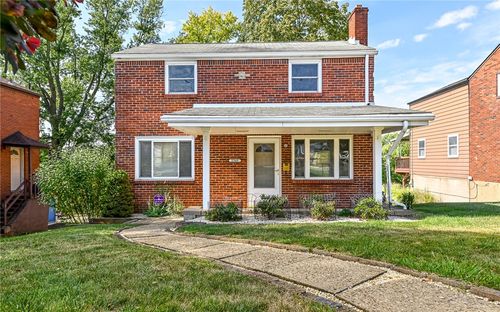 2349 Rose Garden Rd, Pittsburgh, PA, 15220-4028 | Card Image