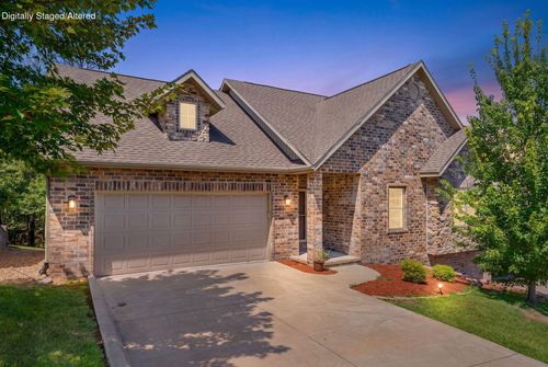 311 Stillwood Dr, Branson, MO, 65616-7886 | Card Image
