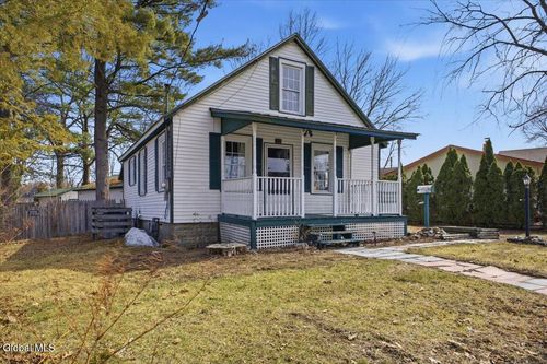 10 Prospect St, South Glens Falls, NY, 12803-5140 | Card Image