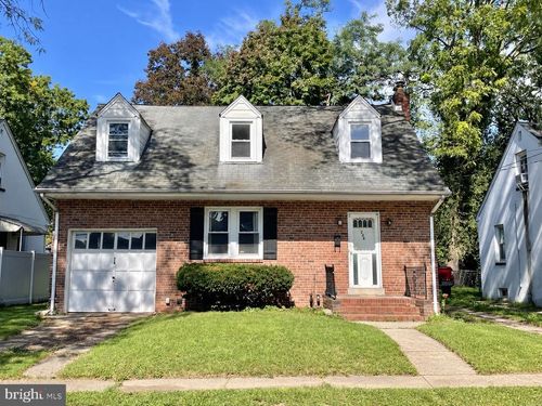 226 Columbia Ave, TRENTON, NJ, 08618-5819 | Card Image