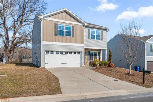 1981 Glenburn Dr, Winston-Salem, NC, 27127-7648 | Card Image