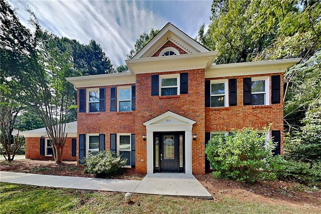 Roxboro Trce, Lawrenceville, GA 30044