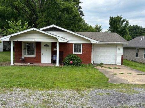 105 Druetta Ave, Scott City, MO, 63780-1916 | Card Image