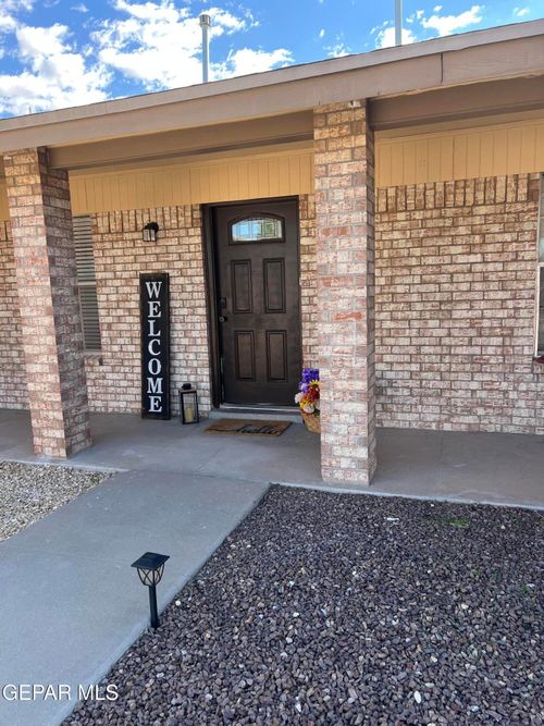 3124 Beachcomber Dr, El Paso, TX, 79936-2034 | Card Image