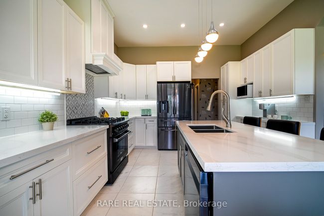 9157 30 Th Sideroad, Home with 3 bedrooms, 4 bathrooms and 20 parking in Adjala-Tosorontio ON | Image 14