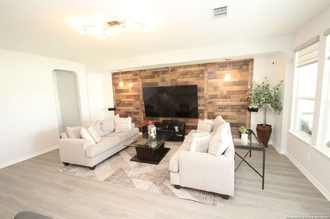 22335 Escalante Run, House other with 4 bedrooms, 3 bathrooms and null parking in San Antonio TX | Image 9