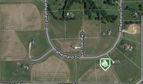 9 Wheatland Dr, Ottawa, KS, 66067-8501 | Card Image