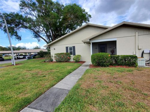 e-9-1905 Canterbury Ln, Sun City Center, FL, 33573-5677 | Card Image