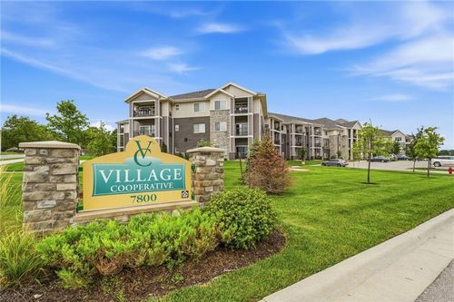 303-7800 W 123rd St, Overland Park, KS, 66213-8304 | Card Image