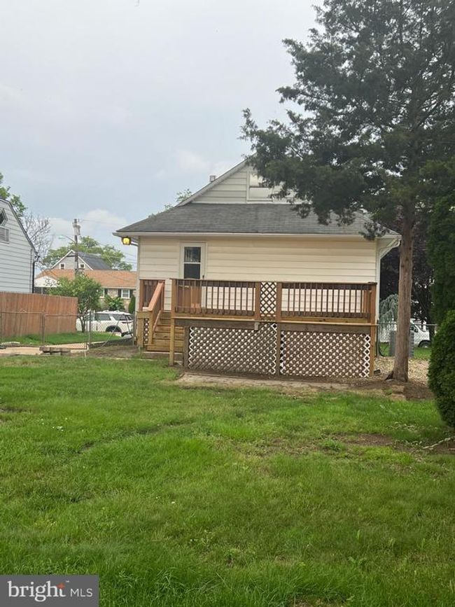 41 N Clinton Ave, House other with 3 bedrooms, 1 bathrooms and null parking in MAPLE SHADE NJ | Image 22