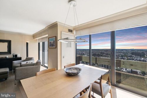 apt-3002-3004-1326 Spruce St, PHILADELPHIA, PA, 19107-5843 | Card Image