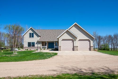 23877 County Road 21, Elbow Lake, MN, 56531-9156 | Card Image