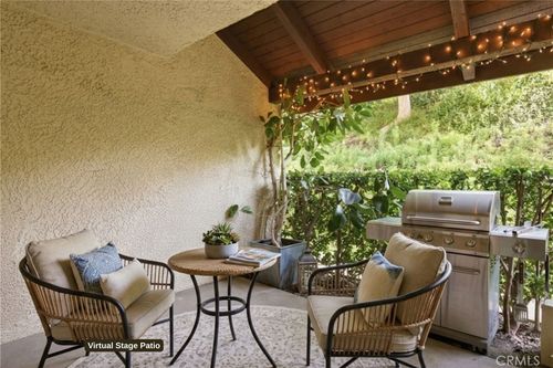 7802 Via Tortona, Burbank, CA, 91504 | Card Image