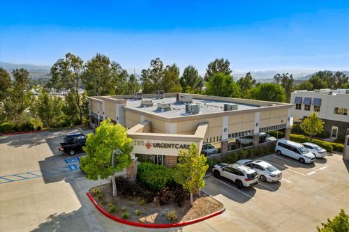 27875 Smyth Dr, Valencia, CA, 91355-6063 | Card Image