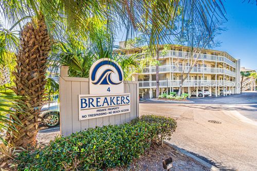 208-4 N Forest Beach Dr, Hilton Head Island, SC, 29928-7725 | Card Image