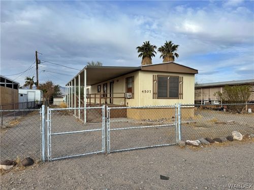 4507 S Cielo Azul Dr, Fort Mohave, AZ, 86426-6256 | Card Image