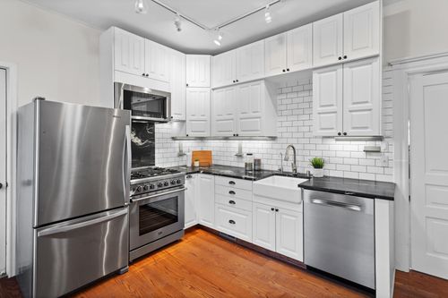 6016 Oxford St, Saint Louis Park, MN, 55416-2434 | Card Image