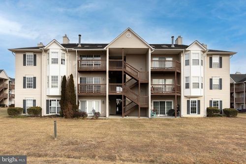 92 Chinkapin Dr, STEPHENS CITY, VA, 22655-2152 | Card Image